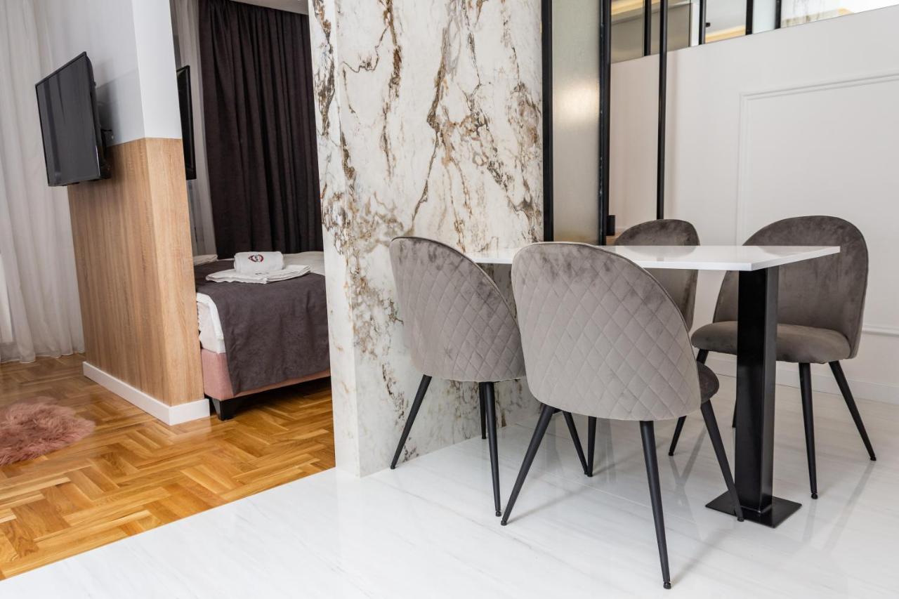 Apartman Dani Pale Buitenkant foto