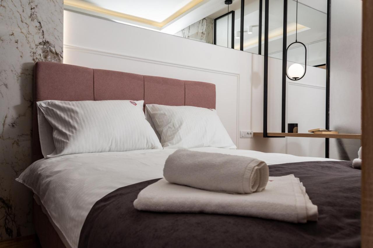 Apartman Dani Pale Buitenkant foto