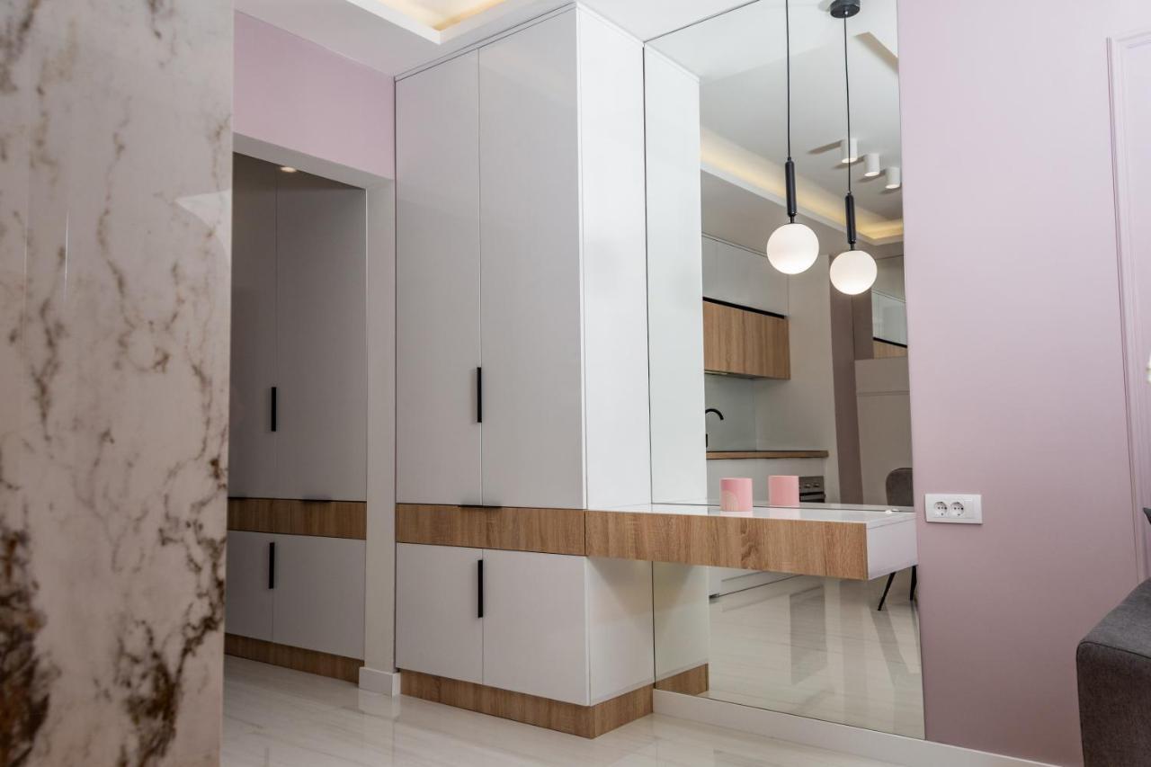 Apartman Dani Pale Buitenkant foto